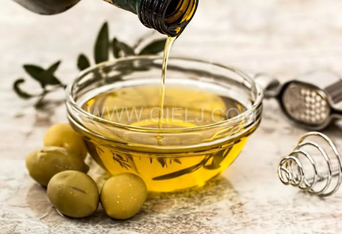 怎樣健康的選擇食用油？企鵝糧油機(jī)械為您簡(jiǎn)單講述(圖3)